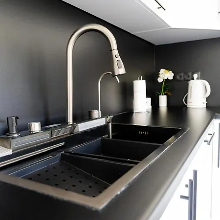 The Crown Panorama *