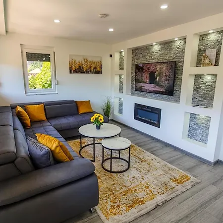 The Crown Panorama Apartamento Jajce